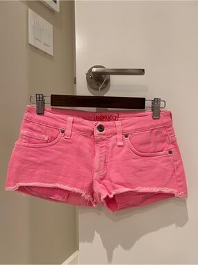 Florucci pink shorts